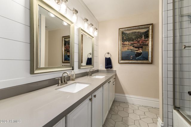 2035 E HAVEN Circle S, Gilbert, AZ 85298