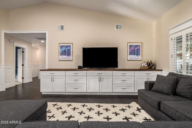 2035 E HAVEN Circle S, Gilbert, AZ 85298