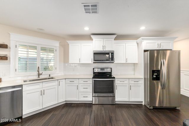 2035 E HAVEN Circle S, Gilbert, AZ 85298