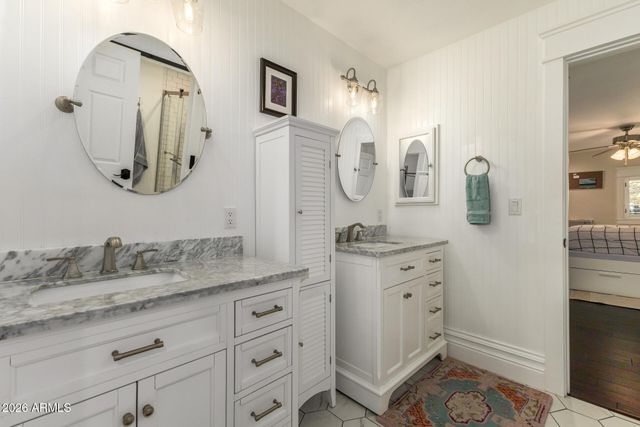 2035 E HAVEN Circle S, Gilbert, AZ 85298