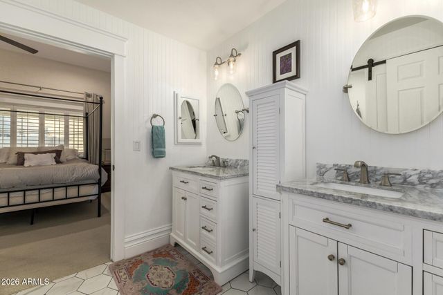 2035 E HAVEN Circle S, Gilbert, AZ 85298