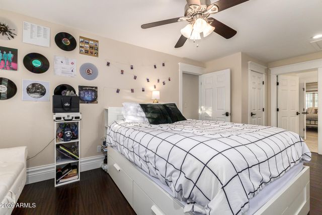 2035 E HAVEN Circle S, Gilbert, AZ 85298