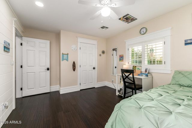 2035 E HAVEN Circle S, Gilbert, AZ 85298