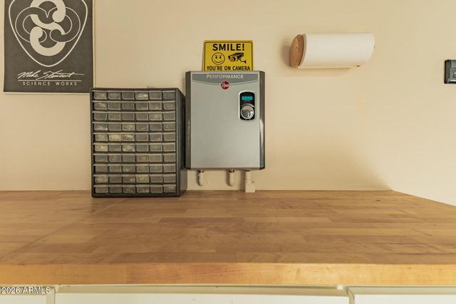 2035 E HAVEN Circle S, Gilbert, AZ 85298