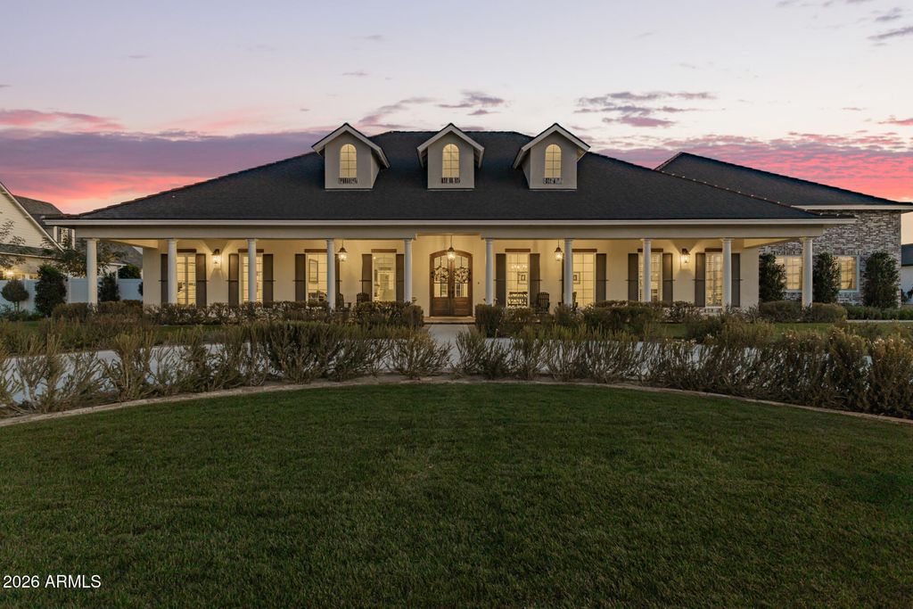 2035 E HAVEN Circle S, Gilbert, AZ 85298