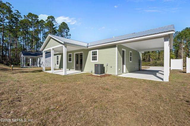 543 PALMETTO BLUFF RD Road, Palatka, FL 32177