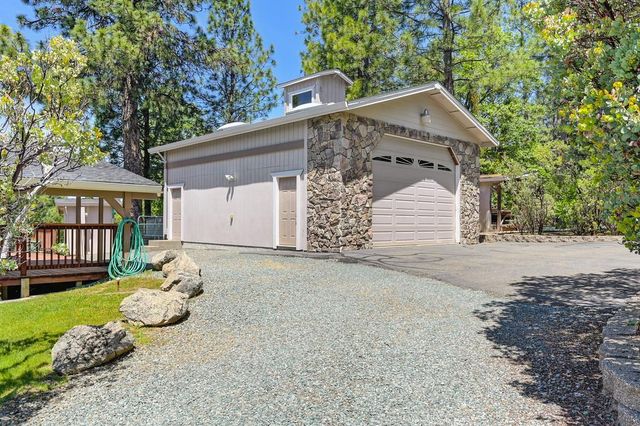 7780 Bear Ln, Somerset, CA 95684