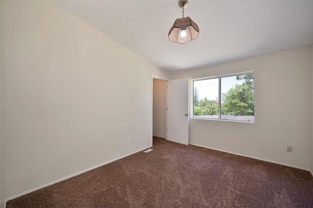 7780 Bear Ln, Somerset, CA 95684