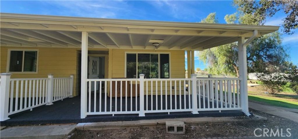 33155 Buckwheat Drive, Menifee, CA 92584