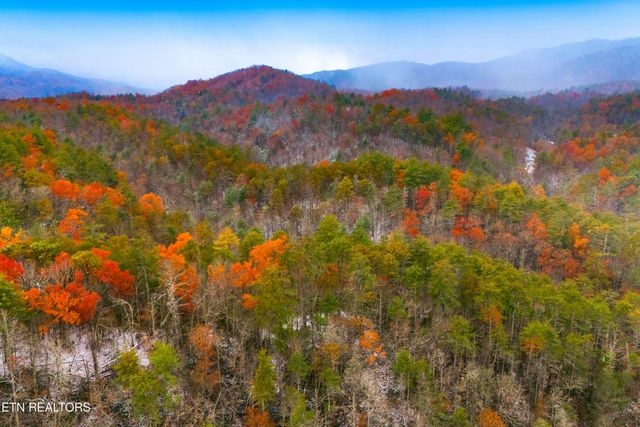 Old 15Th Rd, Hartford, TN 37753