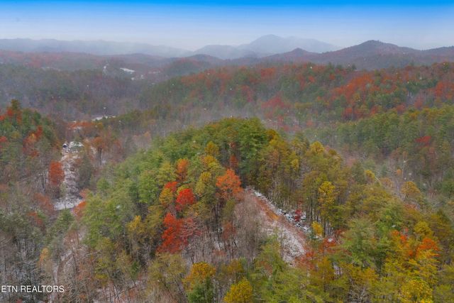 Old 15Th Rd, Hartford, TN 37753