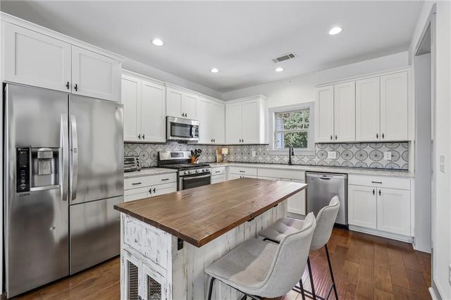 7220 Serenity Place, Cumming, GA 30041