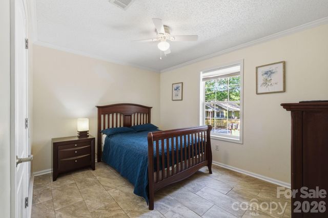 144 Hanover Street, Asheville, NC 28806