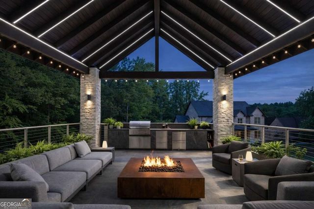 899 Artistry Way, Fairburn, GA 30213