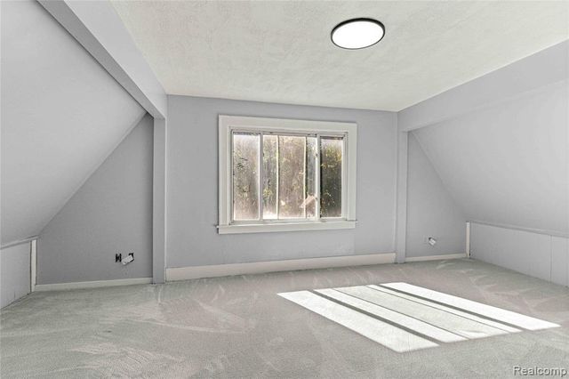 1558 College Avenue, Lincoln Park, MI 48146