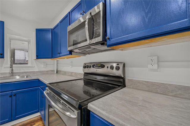 527 North Elliger Street, Allentown City, PA 18102