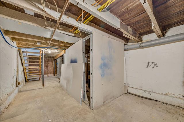 527 North Elliger Street, Allentown City, PA 18102