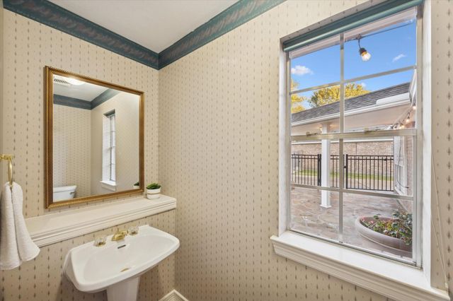 2021 Castlewind Court, League City, TX 77573