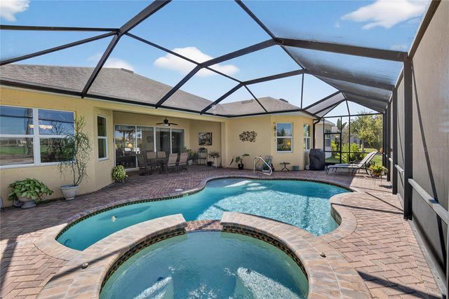 1616 EMERALD DUNES DRIVE, Sun City Center, FL 33573