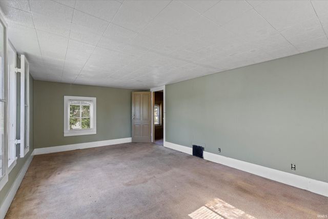 1639 Toledo Road, Elkhart, IN 46516