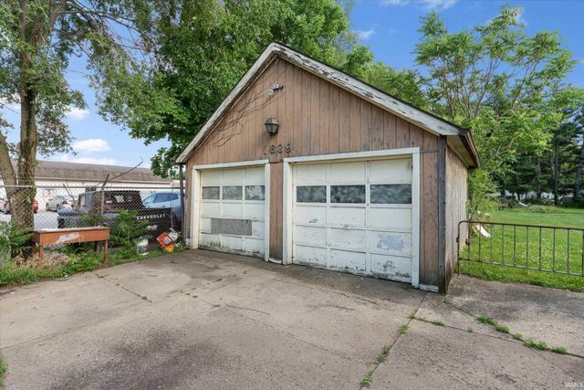 1639 Toledo Road, Elkhart, IN 46516