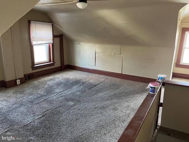 124 CHESTER AVE, Coatesville, PA 19320