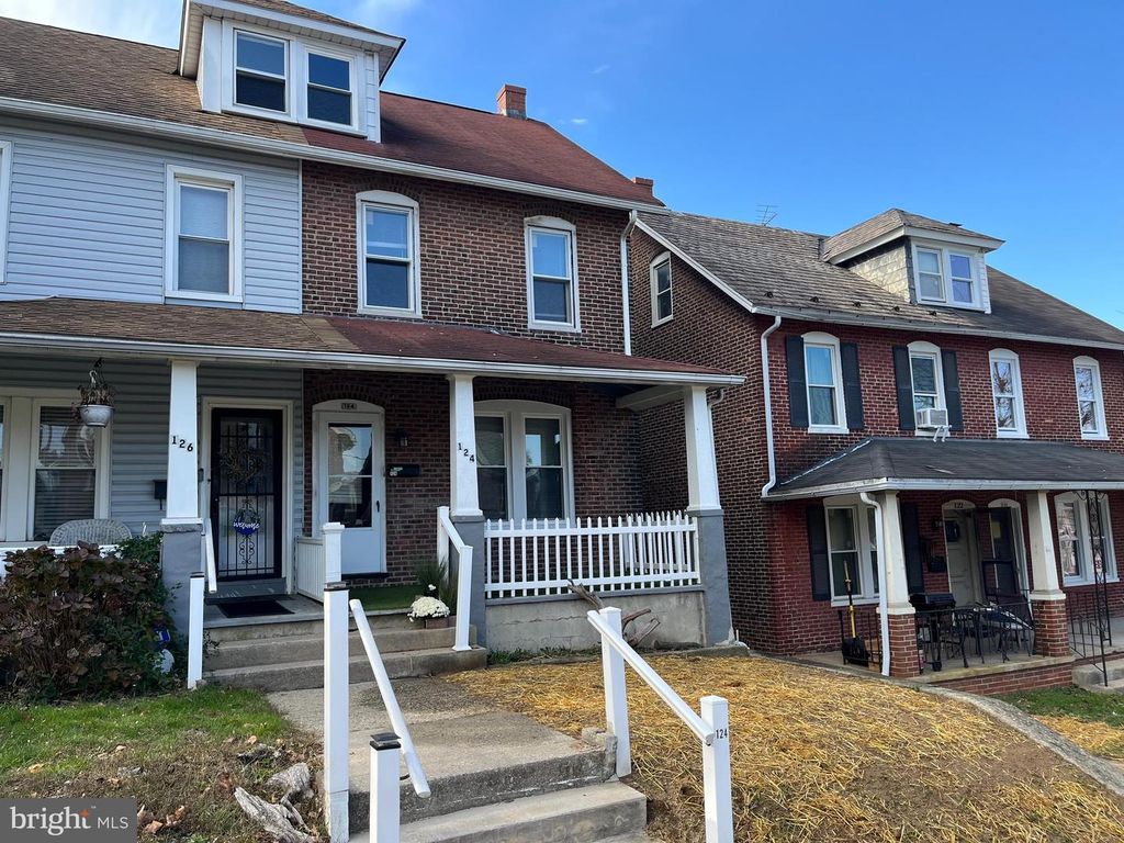124 CHESTER AVE, Coatesville, PA 19320