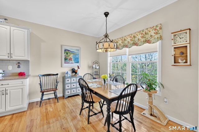 5 Beaudry Lane, Bloomfield, CT 06002
