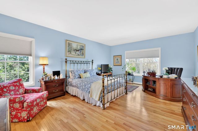 5 Beaudry Lane, Bloomfield, CT 06002