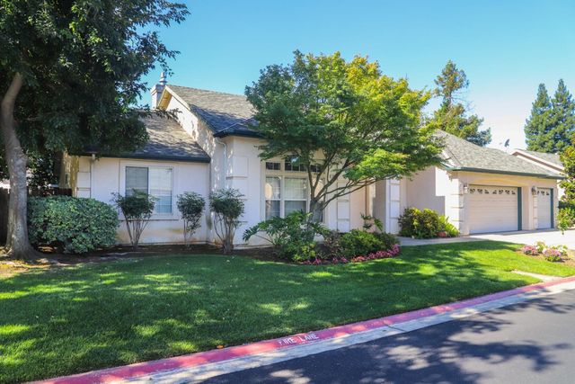 1984 Rialto Court, Clovis, CA 93611