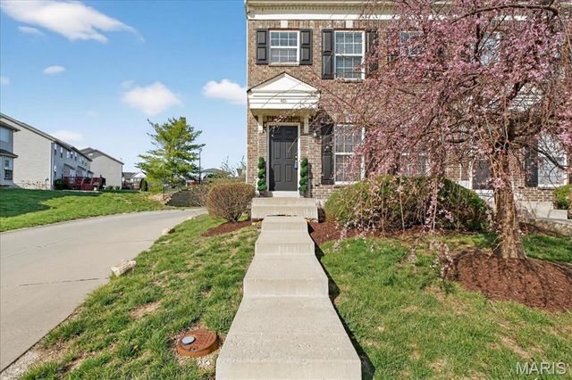 401 Wild Oak Drive, O'fallon, MO 63368