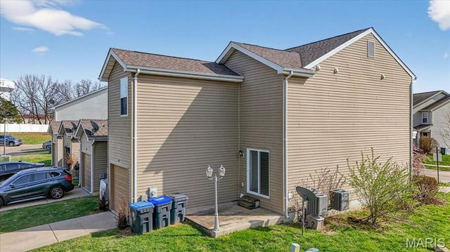 401 Wild Oak Drive, O'fallon, MO 63368