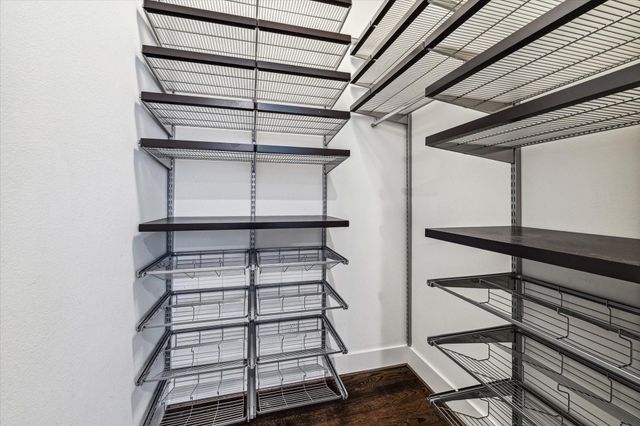 912 Yale Street D, Houston, TX 77008