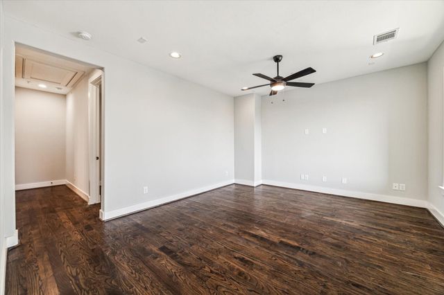 912 Yale Street D, Houston, TX 77008