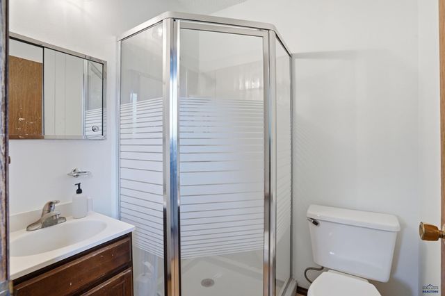 1830 SUN VALLEY DR, Rapid City, SD 57702