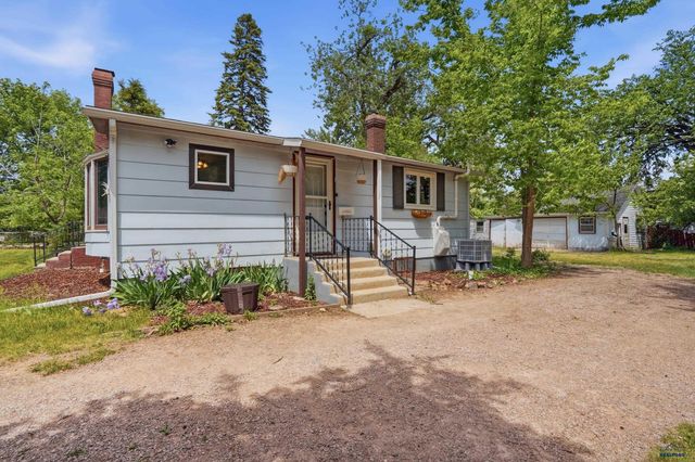 1830 SUN VALLEY DR, Rapid City, SD 57702