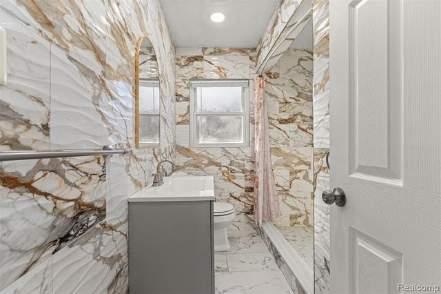 9319 Merriman Road, Livonia, MI 48150