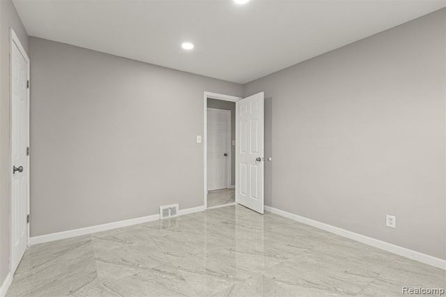 9319 Merriman Road, Livonia, MI 48150