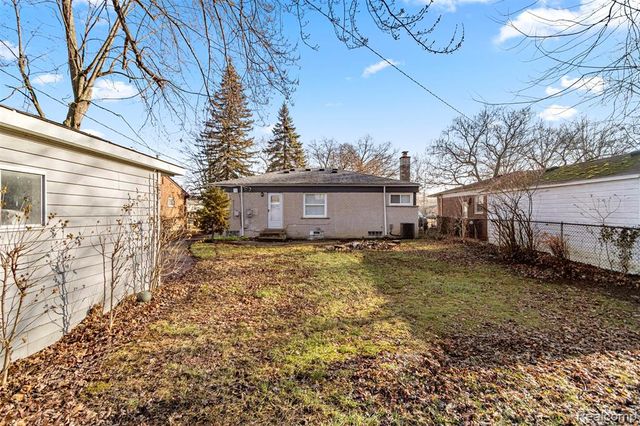 9319 Merriman Road, Livonia, MI 48150