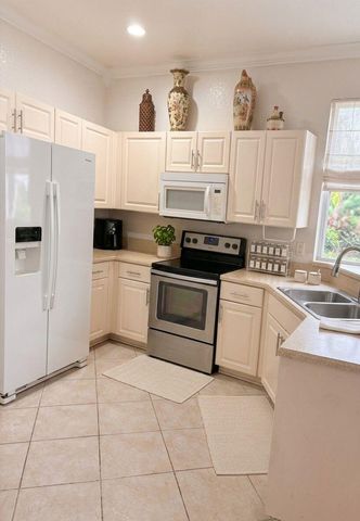 11434 Silk Carnation Way, Royal Palm Beach, FL 33411