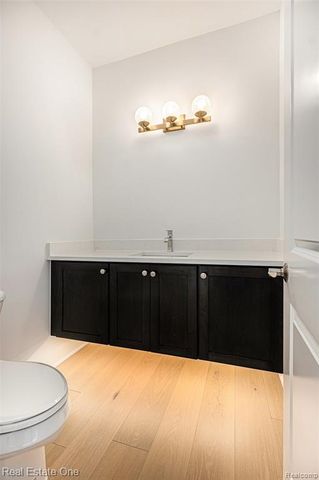 2423 Buckthorn Drive, Shelby, MI 48316