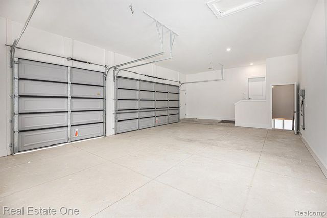 2423 Buckthorn Drive, Shelby, MI 48316