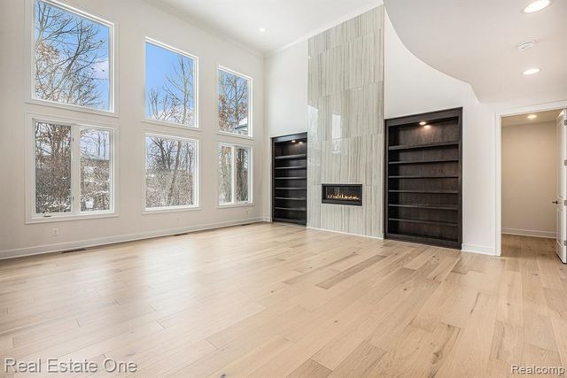 2423 Buckthorn Drive, Shelby, MI 48316