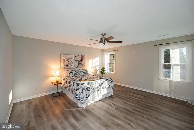 9804 ELM ST, Fredericksburg, VA 22407