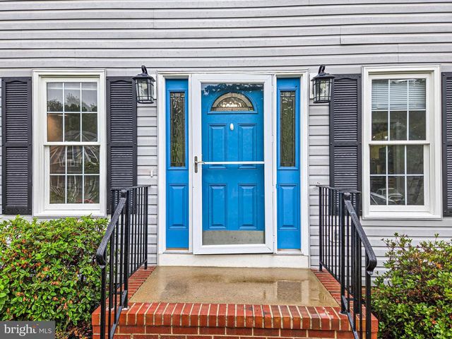 9804 ELM ST, Fredericksburg, VA 22407