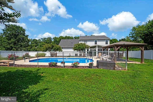 9804 ELM ST, Fredericksburg, VA 22407