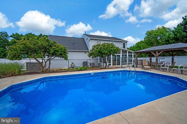 9804 ELM ST, Fredericksburg, VA 22407