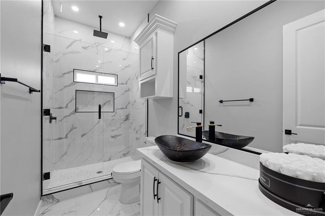 5100 Duke Avenue, Mcallen, TX 78504