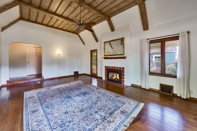 2026 Forrest St, Sacramento, CA 95815