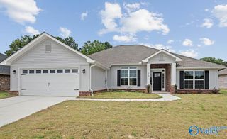 141 Ridgeland Trail, Huntsville, AL 35810